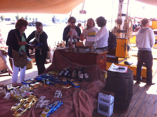 A schoolboy group accompanied by mothers into sustainability visited us on June 8 at North Amsterdam dock of IjKantine